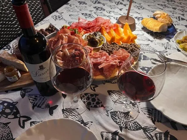 Elysia 卡波利韦里