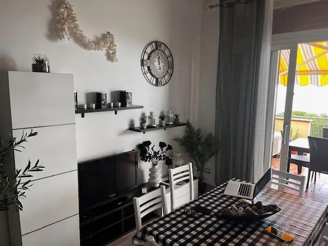 Elysia アパート カポリーヴェリ