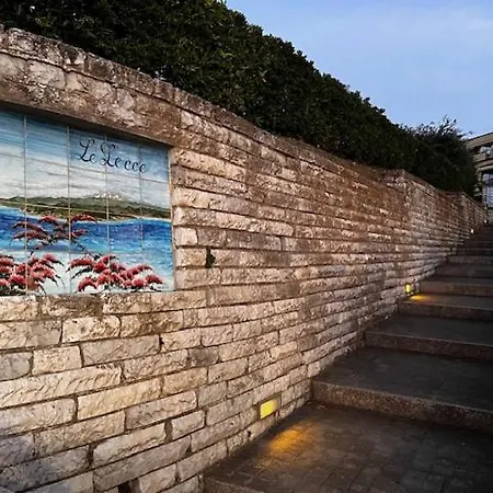 Elysia 卡波利韦里